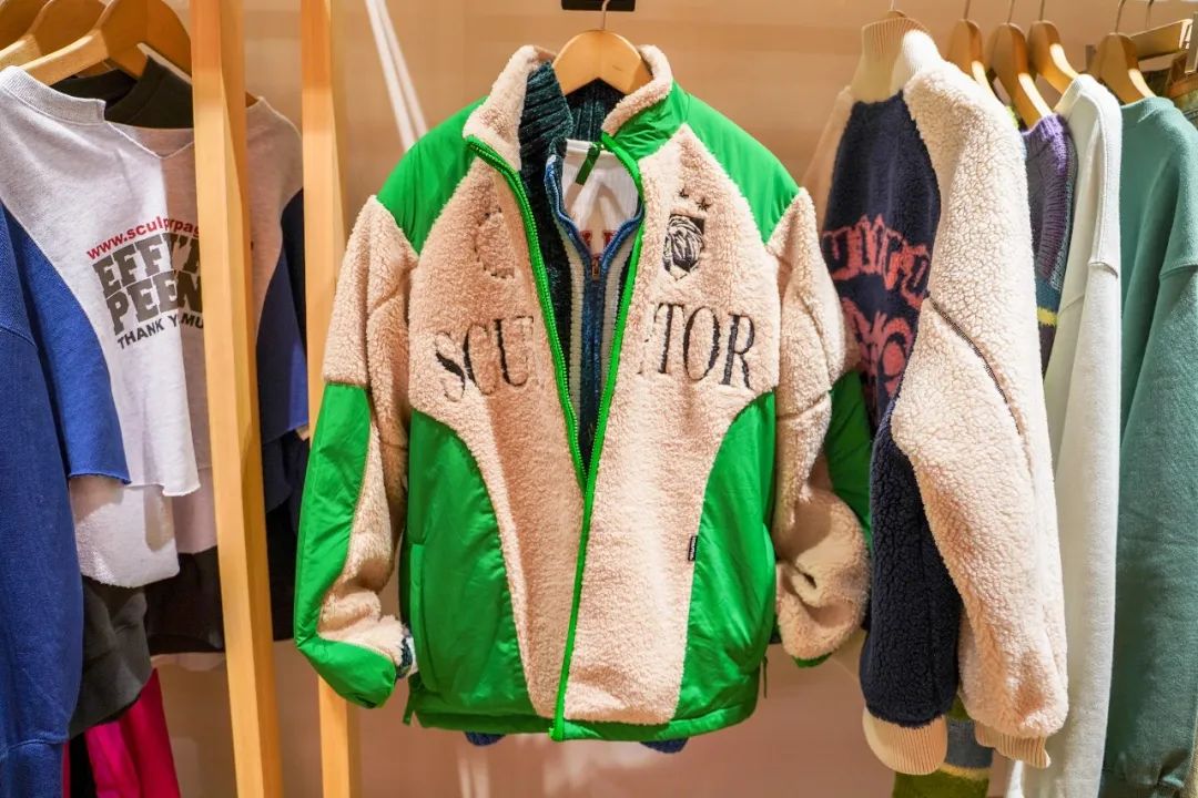 解锁高街潮牌穿搭,解锁时尚春节有新意