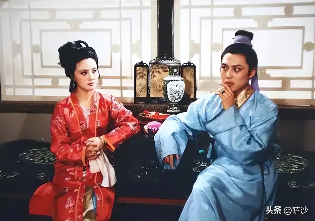 红楼梦王熙凤掌管贾府,红楼梦贾府的富贵奢华