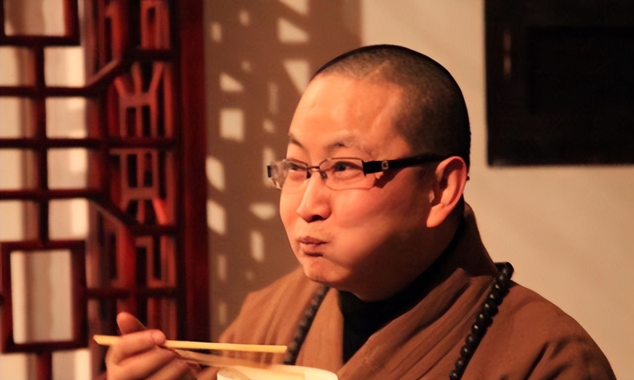 四川汶川的一位和尚连破三戒,汶川地震和尚为救人破了哪三戒