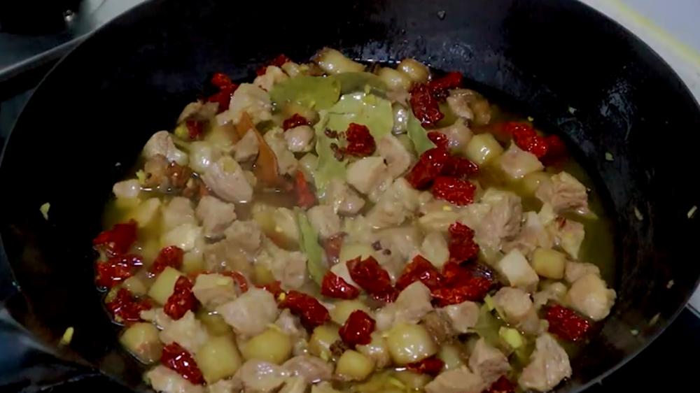 怎样炒肉臊子又软又烂,炒烂肉臊子的正确方法