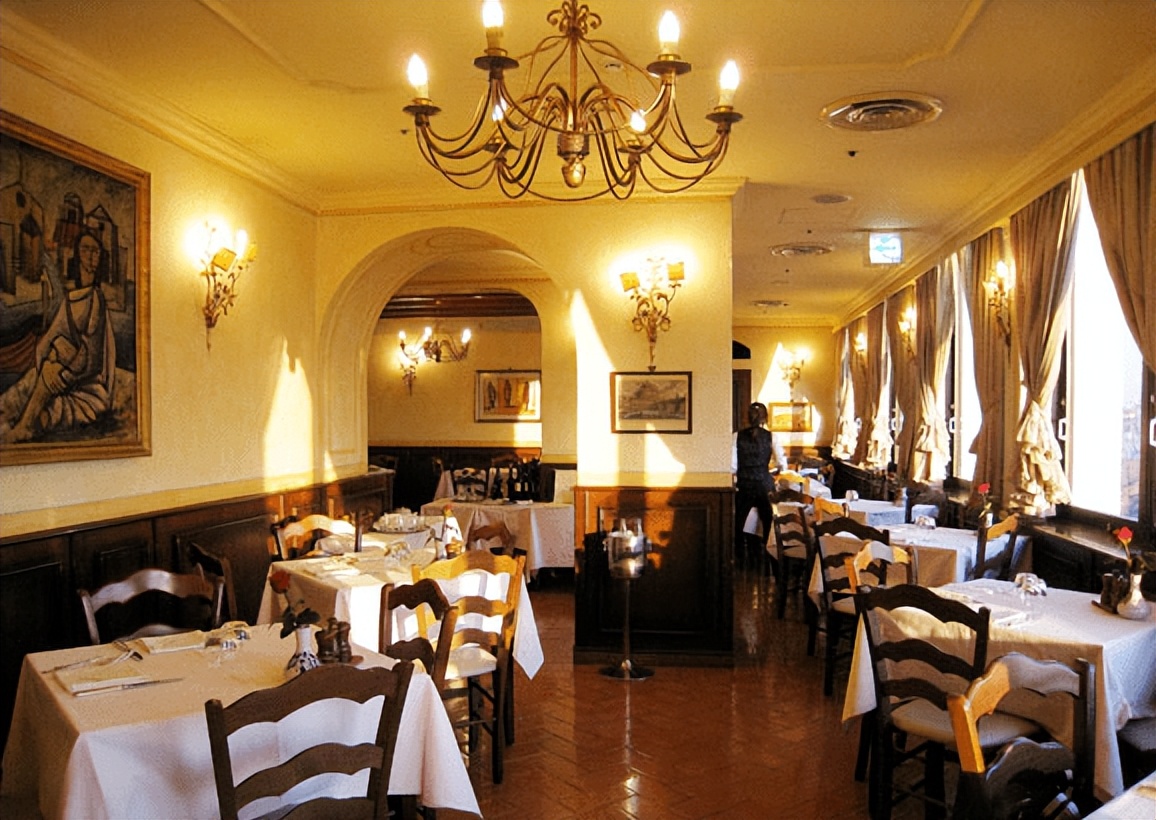 最low西餐厅,全球最low西餐厅