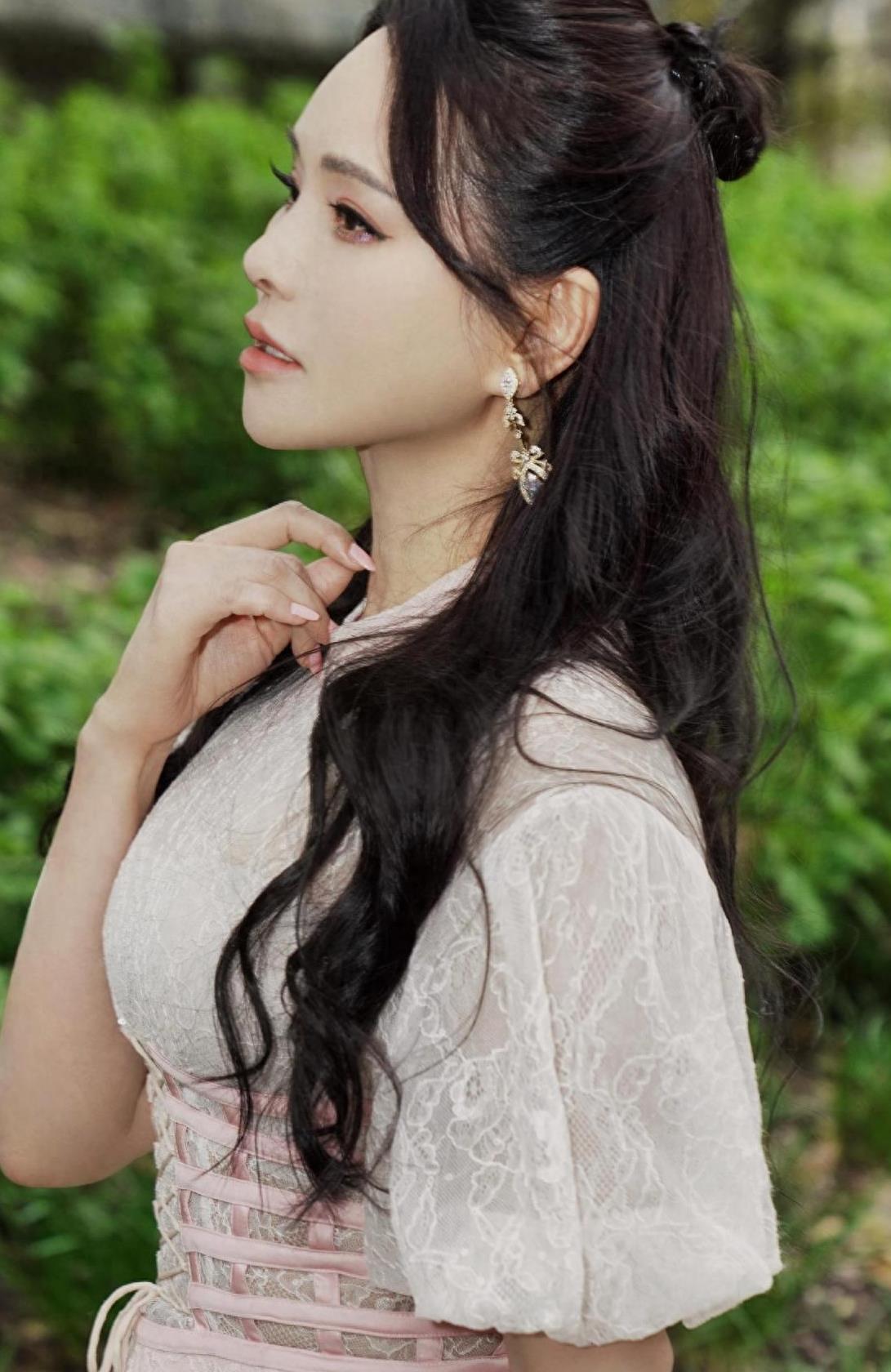 伊能静买文具,伊能静微博事件真相