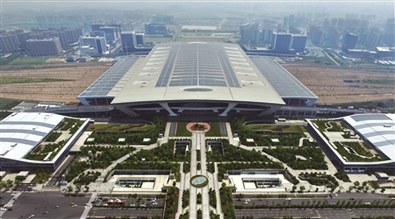 十年*途征**砥砺前行亚运门户再展风采——东站枢纽“以人民为中心”书写“时代答卷”