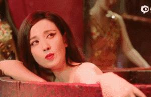 黑红小花张月：质疑整容上位不雅，演绿茶遭网暴，新剧逆转口碑