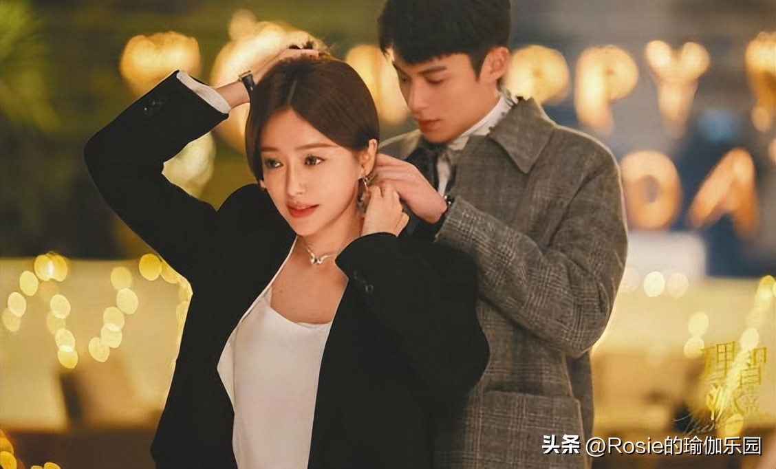 马伊琍扮戏妆甩发,马伊琍含胸驼背