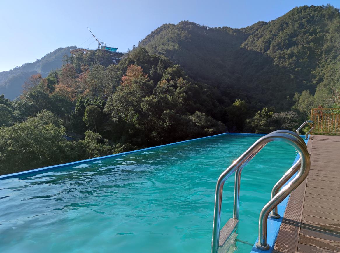 清远避暑温泉山庄,清远森林温泉