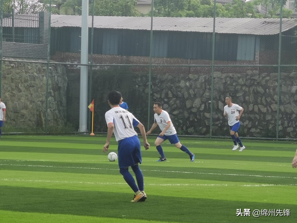 强身健体篮球打起来,强身健体从篮球开始