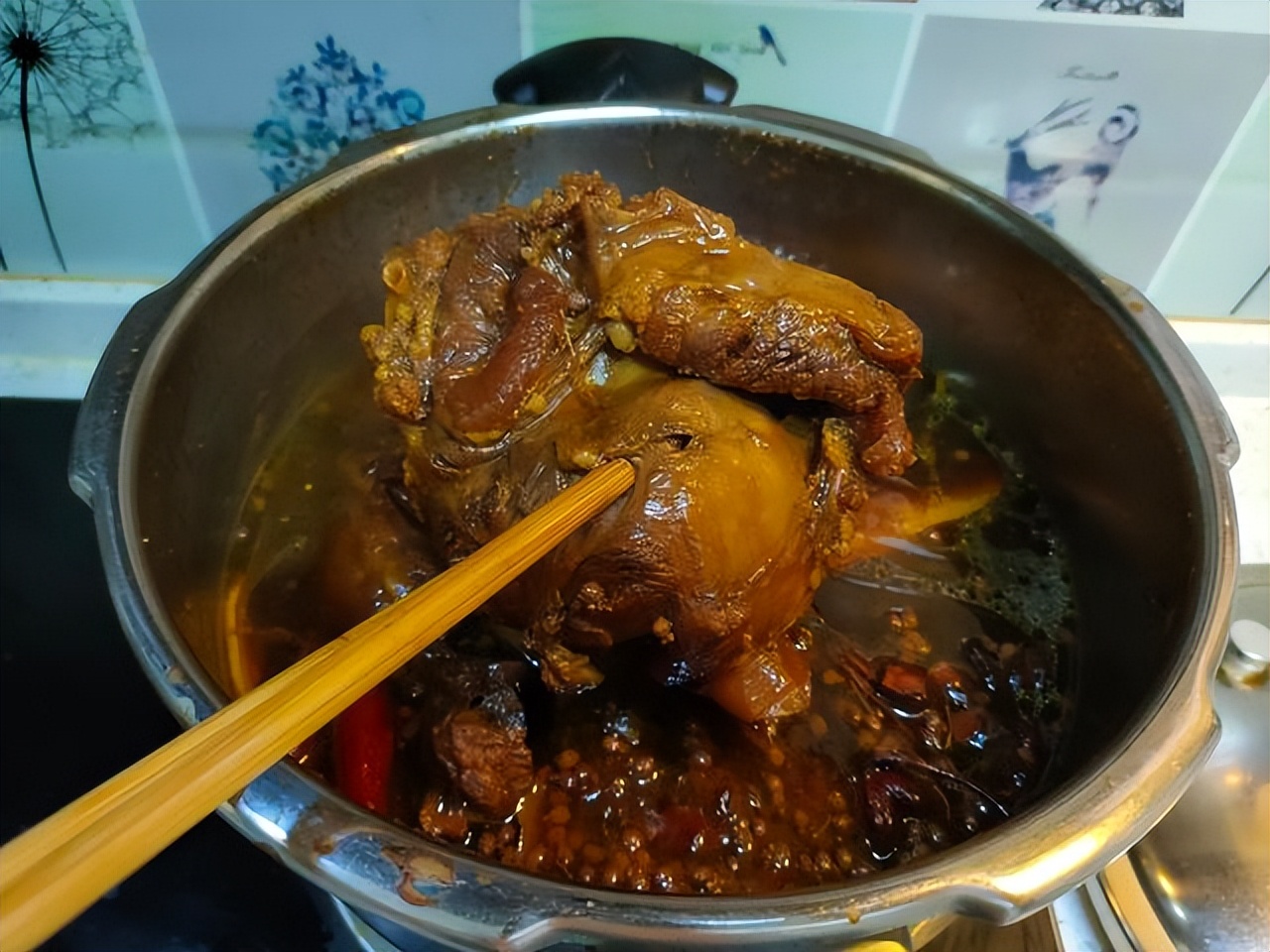 卤肉熟食哪里最正宗,卤肉店卤肉的做法及配料