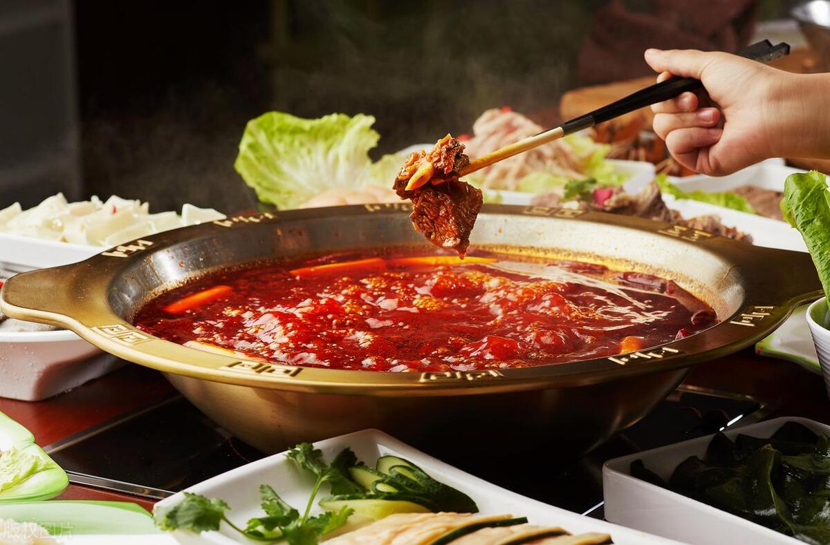 成都宽窄巷子和锦里哪个美食多,成都建设路小吃一条街美食推荐