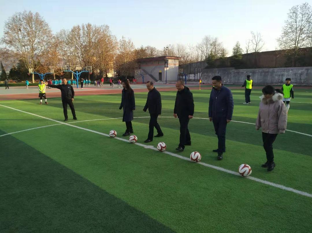 绿茵点燃激情，青春绽放光彩—金台高中阳光体育系列活动足球联赛