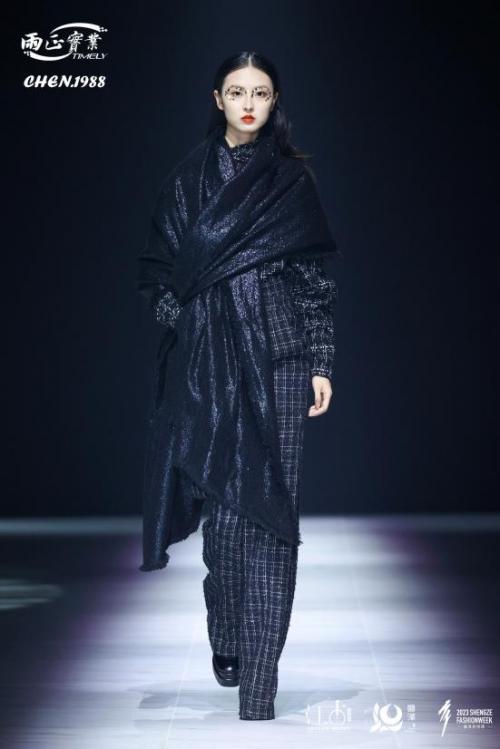 2023年新款时尚女装盐系气质,盛泽时尚女装