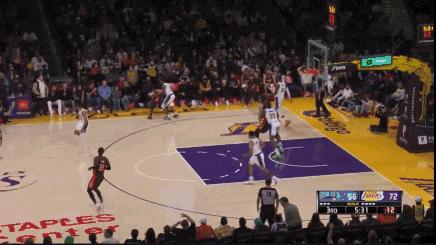 勒布朗篮球的精彩视频,勒布朗历史得分王集锦