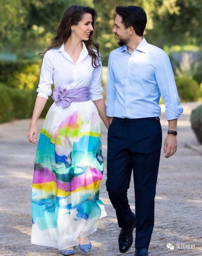 凯特王妃高级造型,凯特王妃穿蓝色格子英伦风