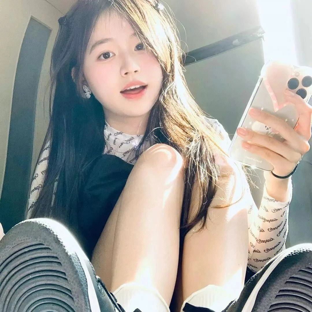 如何巧妙的加女生社交软件好友,一招教你如何成功加到女神微信