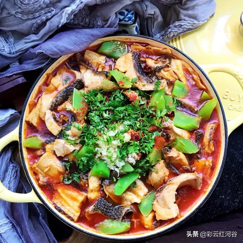 麻辣黑鱼炖豆腐做法,网红黑鱼炖豆腐