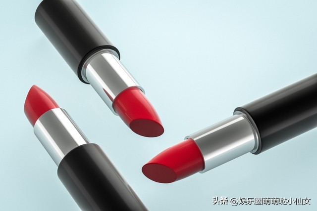 你以后不要送你表嫂口红了，打扮太好看被人“骗”走怎么办