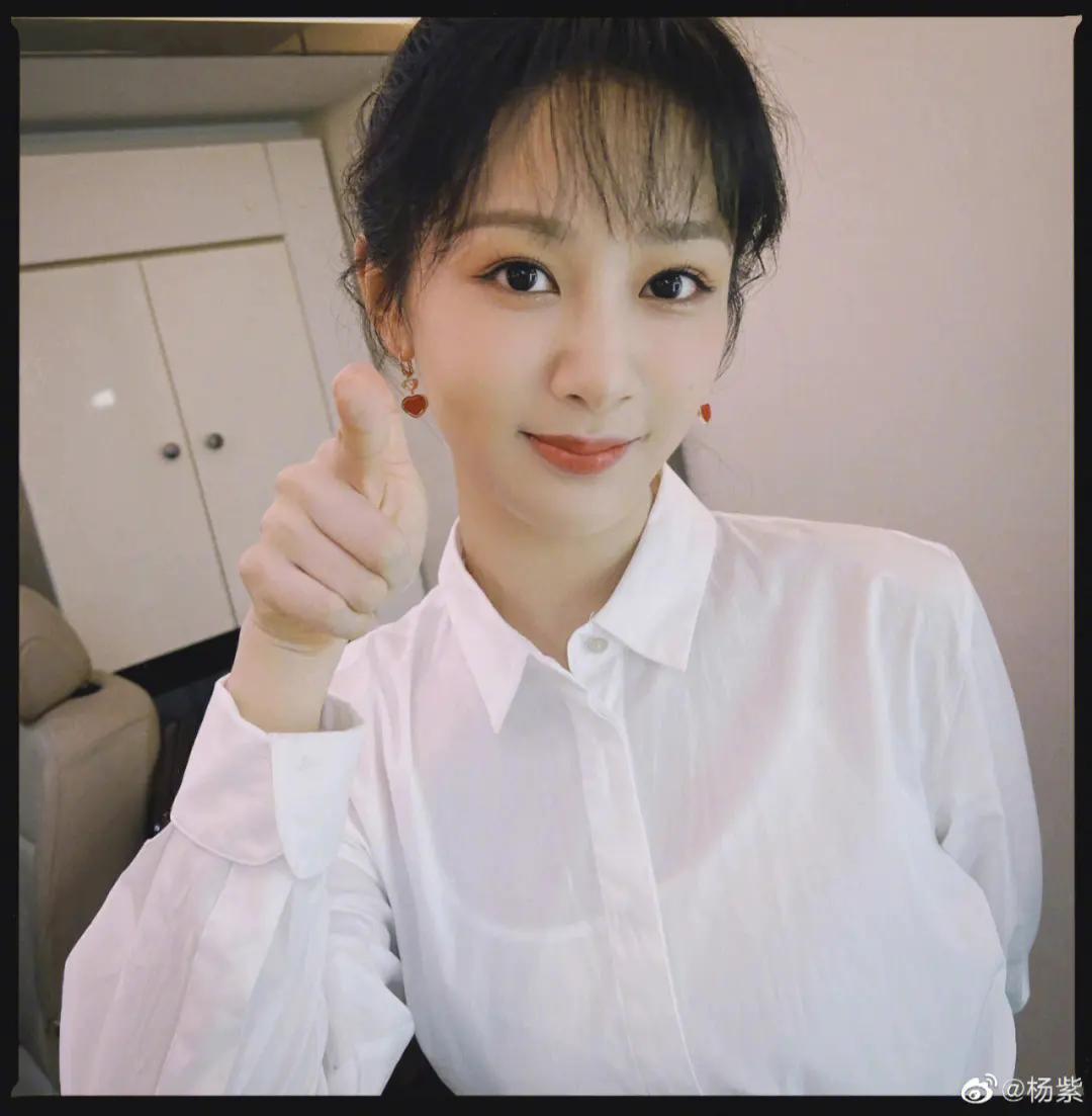 中国十大素颜美女明星排名杨紫,90后最年轻的女明星杨紫