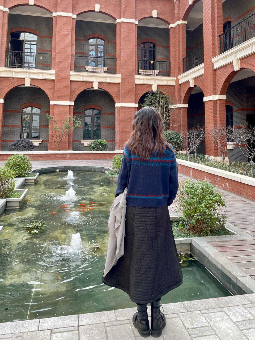 今年流行羽绒服连衣裙,羽绒裙新款连衣裙