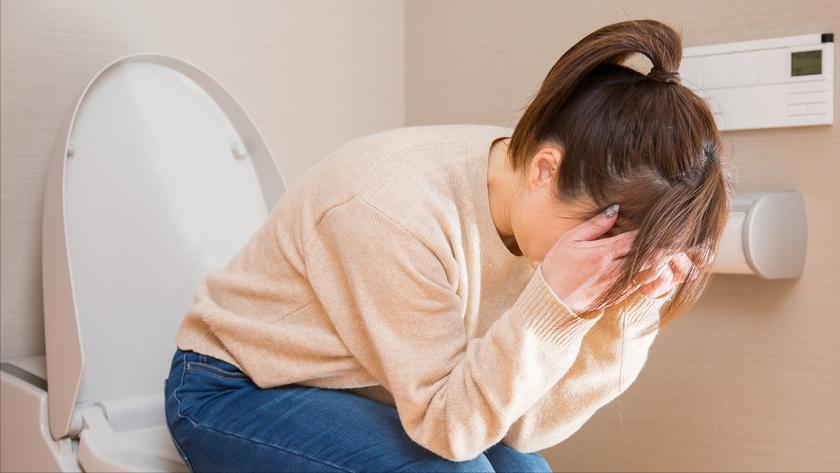 女性嘴唇边缘发痒与妇科有关吗,妇科下面特别痒什么原因