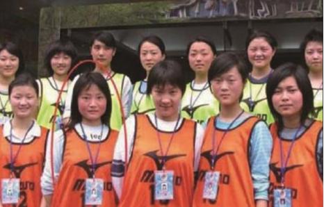 金孔雀牺牲女飞行员,金孔雀的牺牲