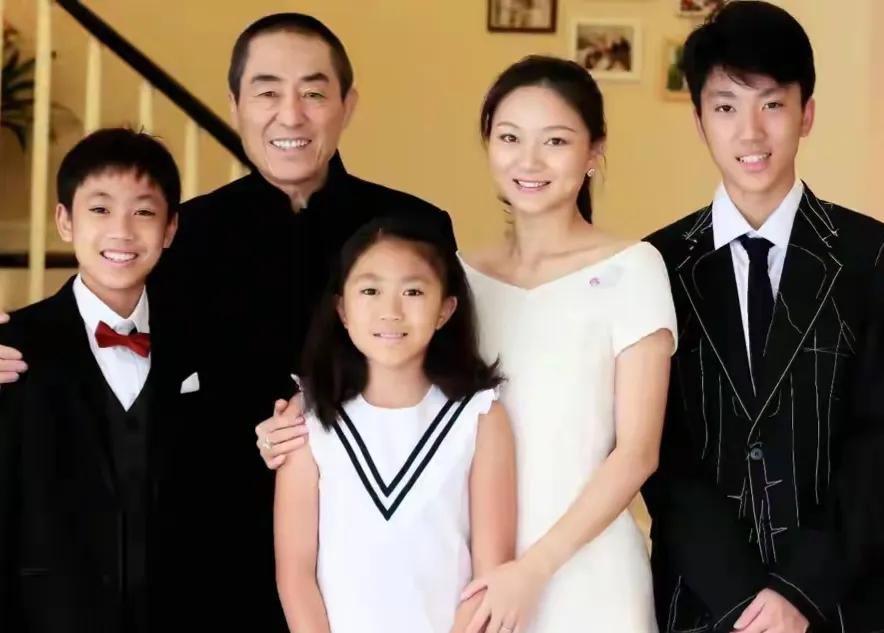 倪妮和井柏然哪一年分手的,倪妮先跟冯绍峰还是井柏然