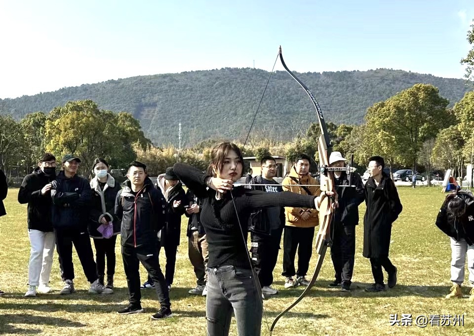 名额一小时内抢光！小众健身项目“射箭”受欢迎