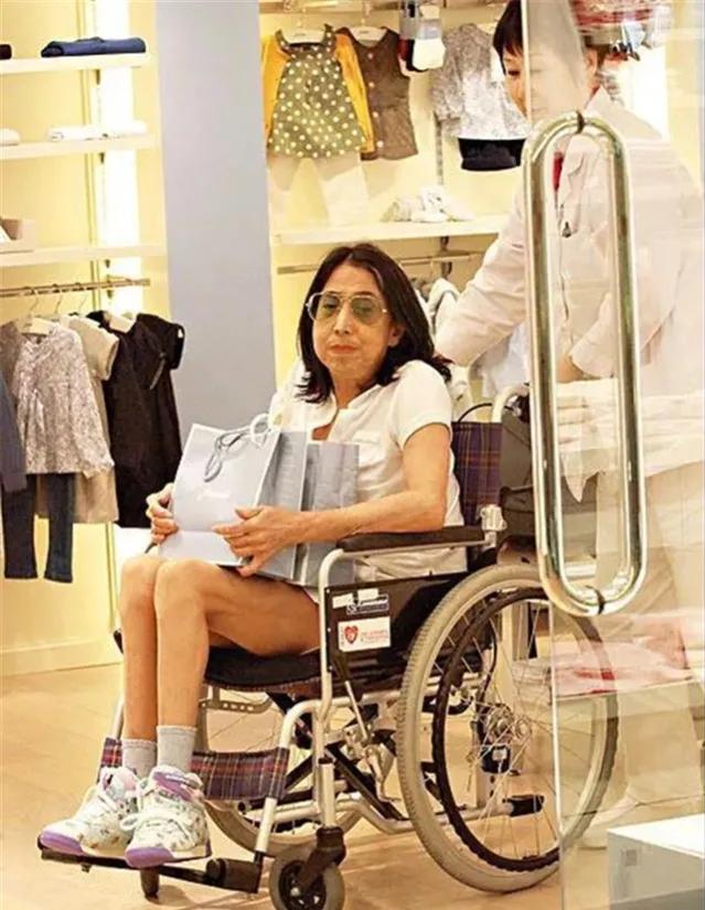 何鸿燊大房有几个孩子,何鸿燊第十八个孩子