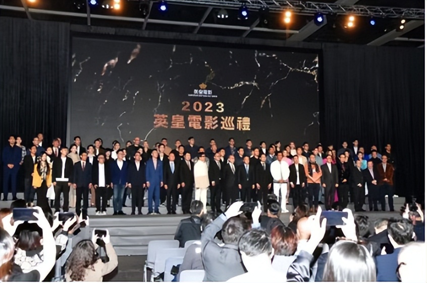 棣欐腐鍥涘ぇ褰卞笣缁忓吀鏃跺埢,棣欐腐涓ゅぇ褰卞笣宸呭嘲瀵瑰喅