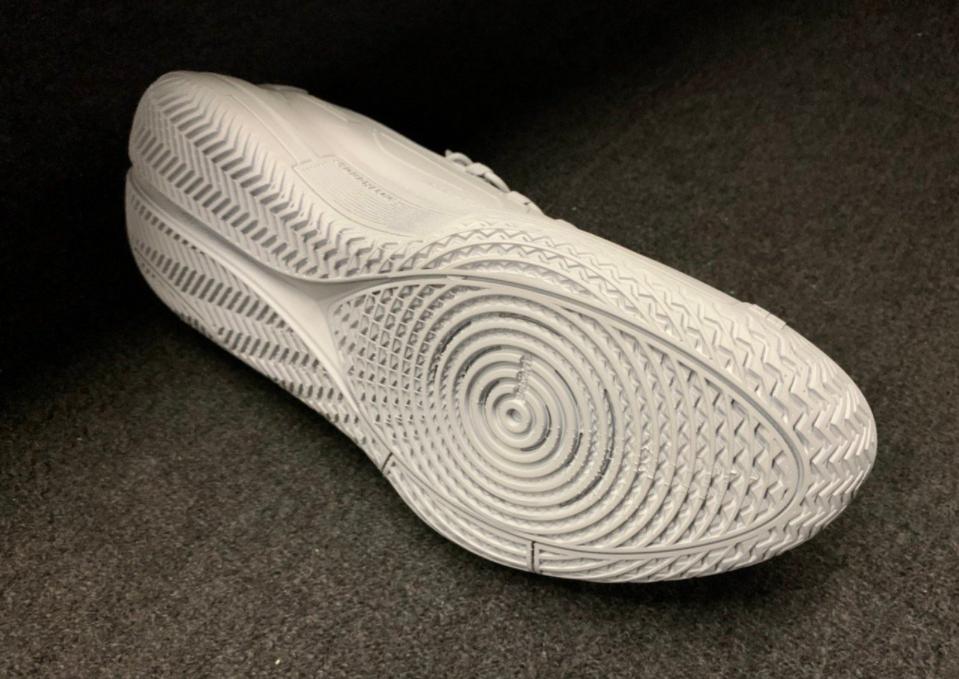 驭帅16v2与闪击9,李宁闪击第7代拖鞋