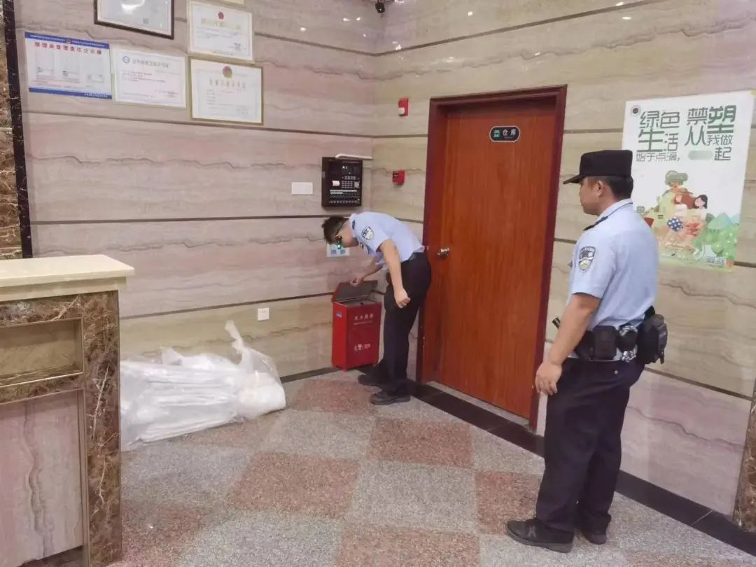 全国夏夜治安巡查宣防统一行动,公安部部署进行夏季打击治安行动