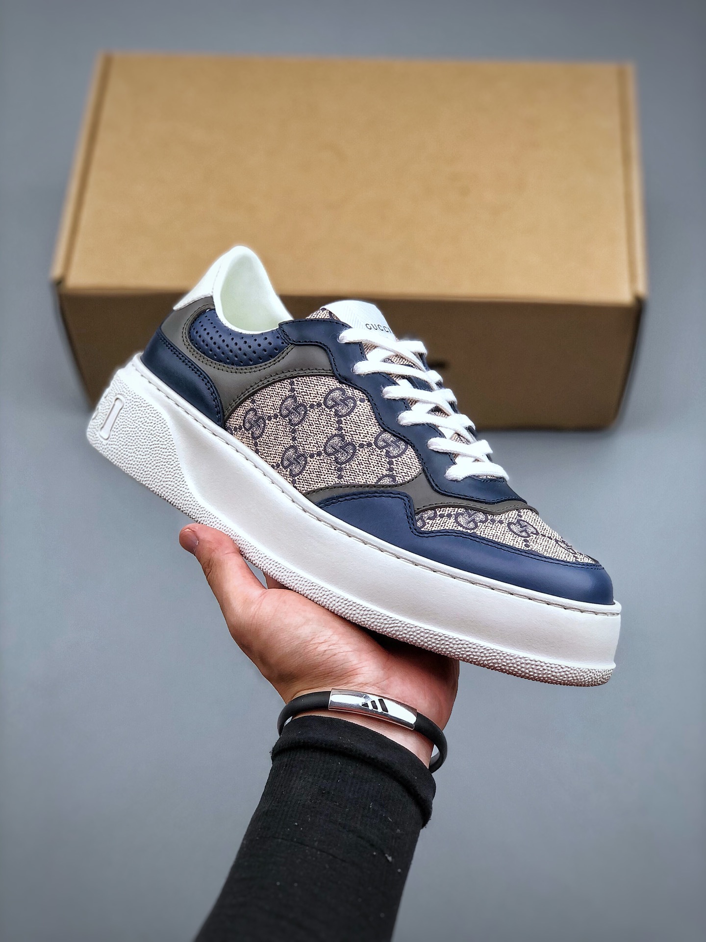 鞋身加装饰,设计球鞋中底需要哪些知识