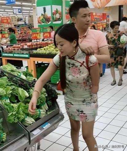 连体夫妻无腿丈夫抛弃断臂妻子,连体夫妻走红网络后丈夫另寻新欢