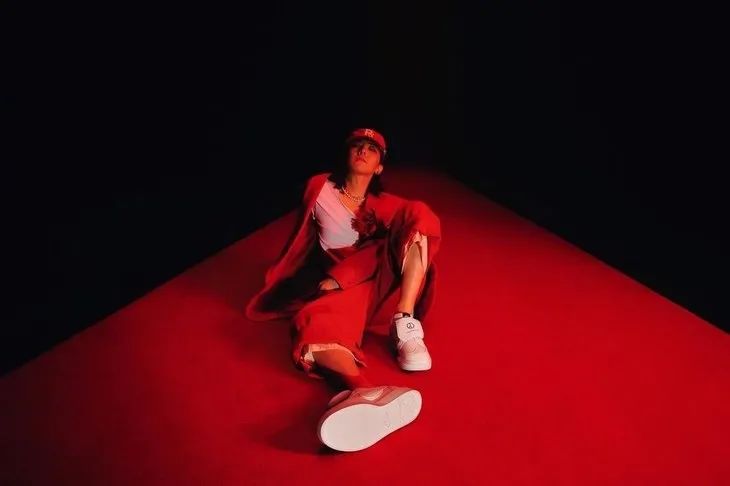 有些人喜欢精装修,男朋友没钱却要精装修