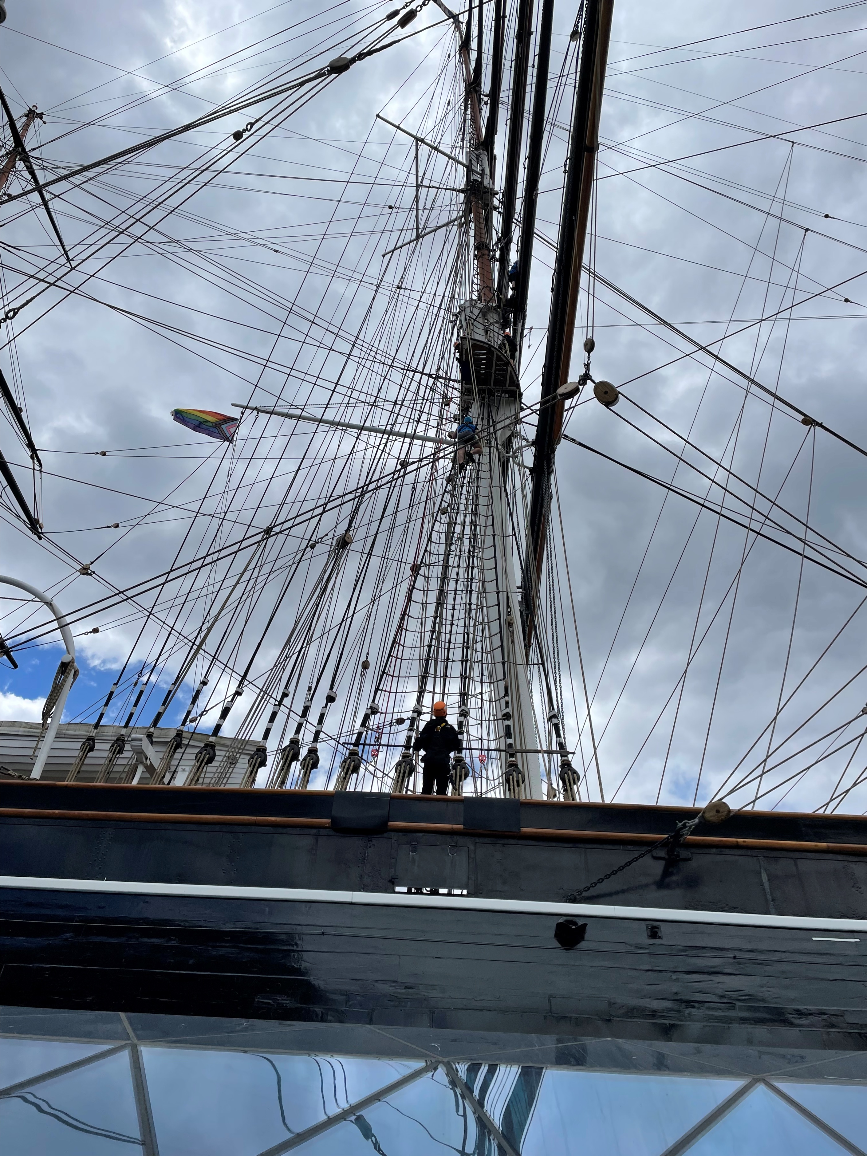 一艘有故事的英国帆船！与中国历史深厚，京东上的顺风威士忌