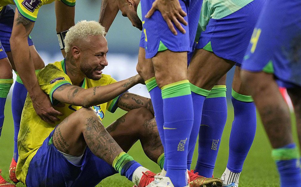 c罗梅西内马尔纷纷离开五大联赛,再见c罗再见梅西