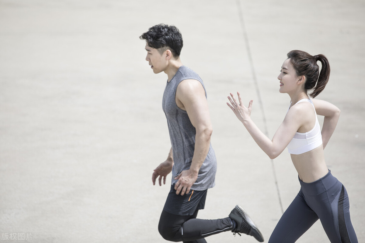 长期跑步小腿变粗怎么办,跳绳和跑步哪个会让小腿变粗