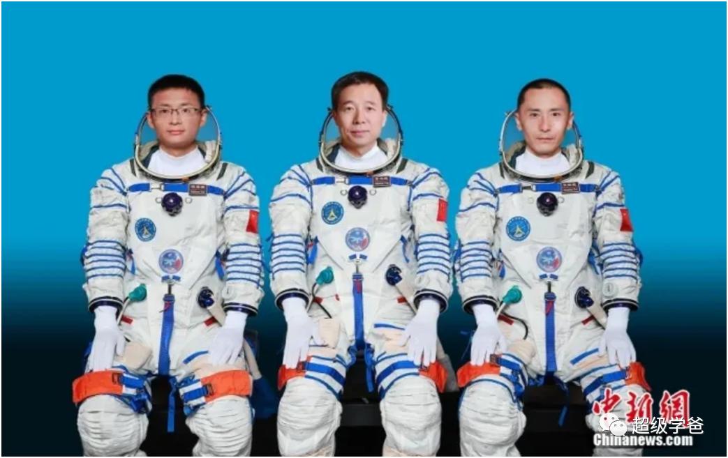 千万不要给中国人看科幻片，他们会当真！从神舟十六发射成功说起