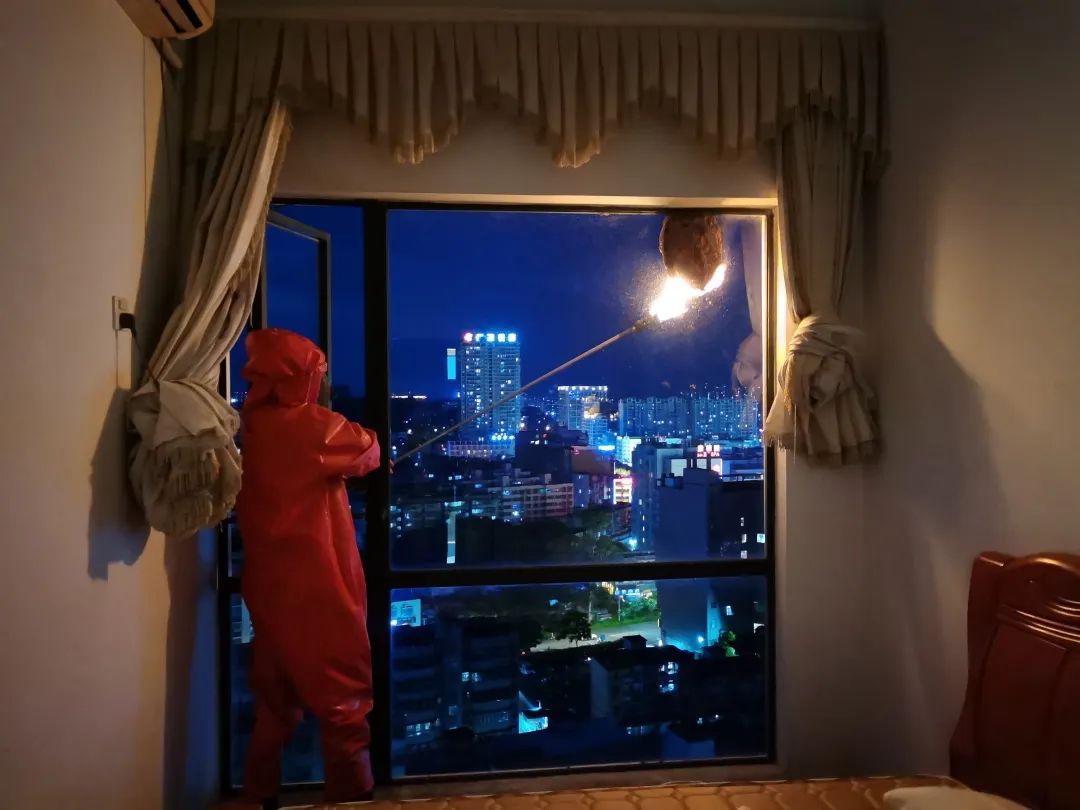 钦州迎来高“蜂”期!蓝朋友2个月摘了181个马蜂窝!