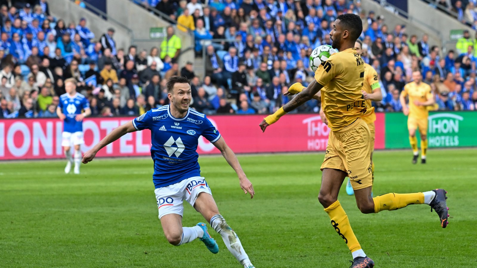 欧冠资格赛戴帽，七月份四场进六球，这位非洲小妖有点狠