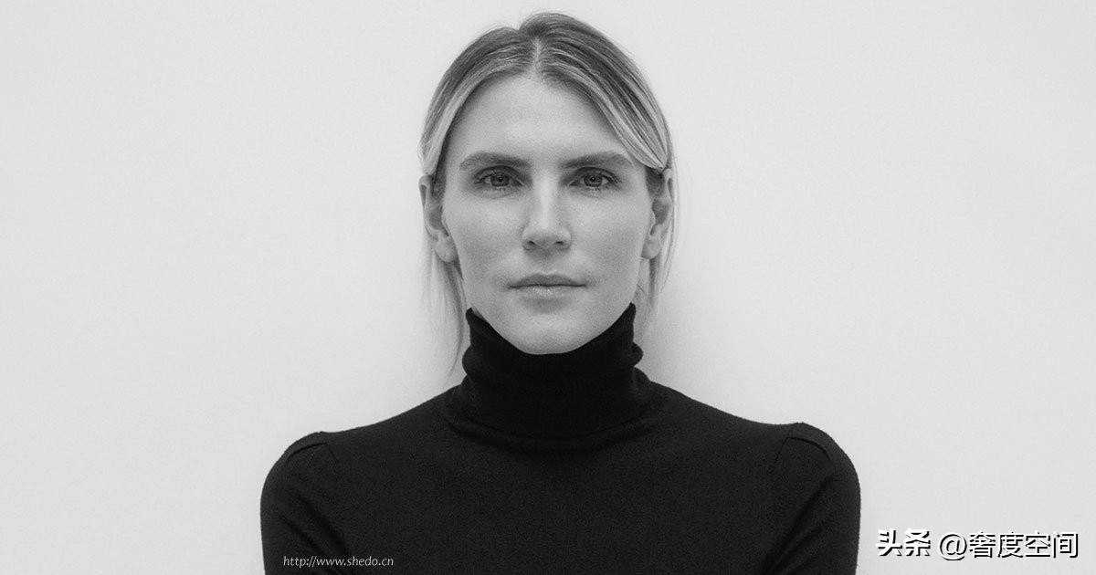 蔻依chloe2020秋冬巴黎时装周,蔻依chloemarcie深蓝色