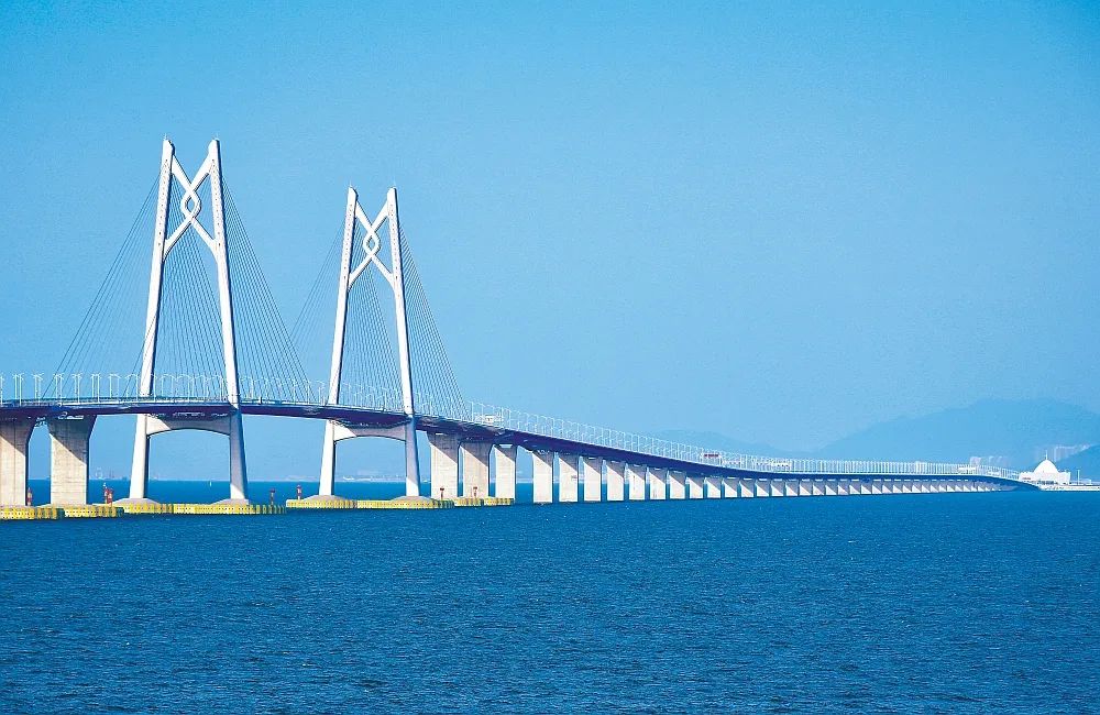 深港首次双向奔赴,深港合作“双向奔赴”