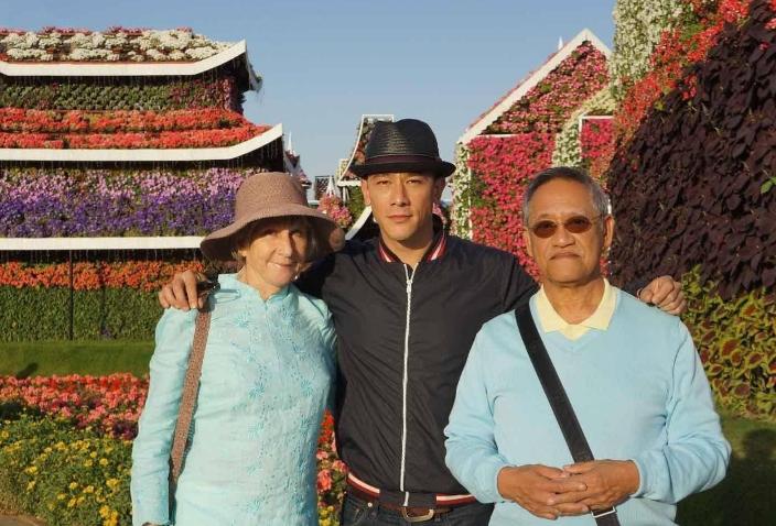 他买11栋楼,坐拥35亿身家,为何儿子还被女方嫌“穷”?