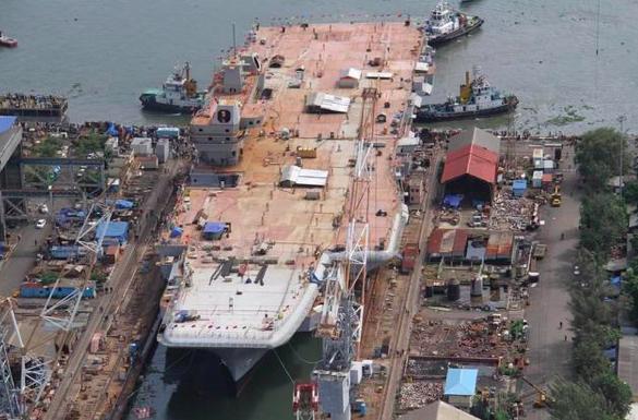 俄罗斯把坦克当废品卖,俄罗斯向印度紧急出售苏35战机