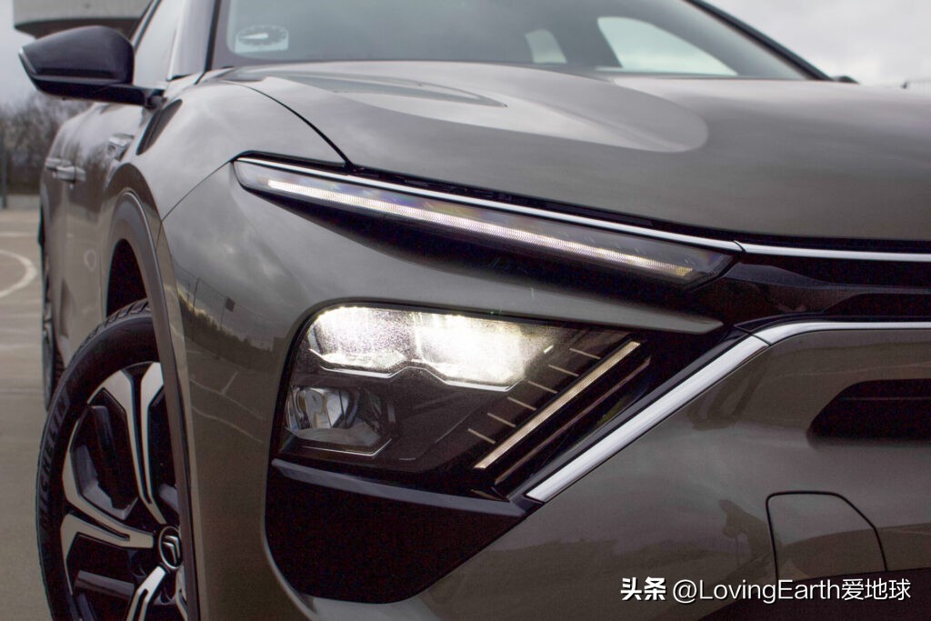 雪铁龙c5天逸phev对比领克01,雪铁龙c5各款对比