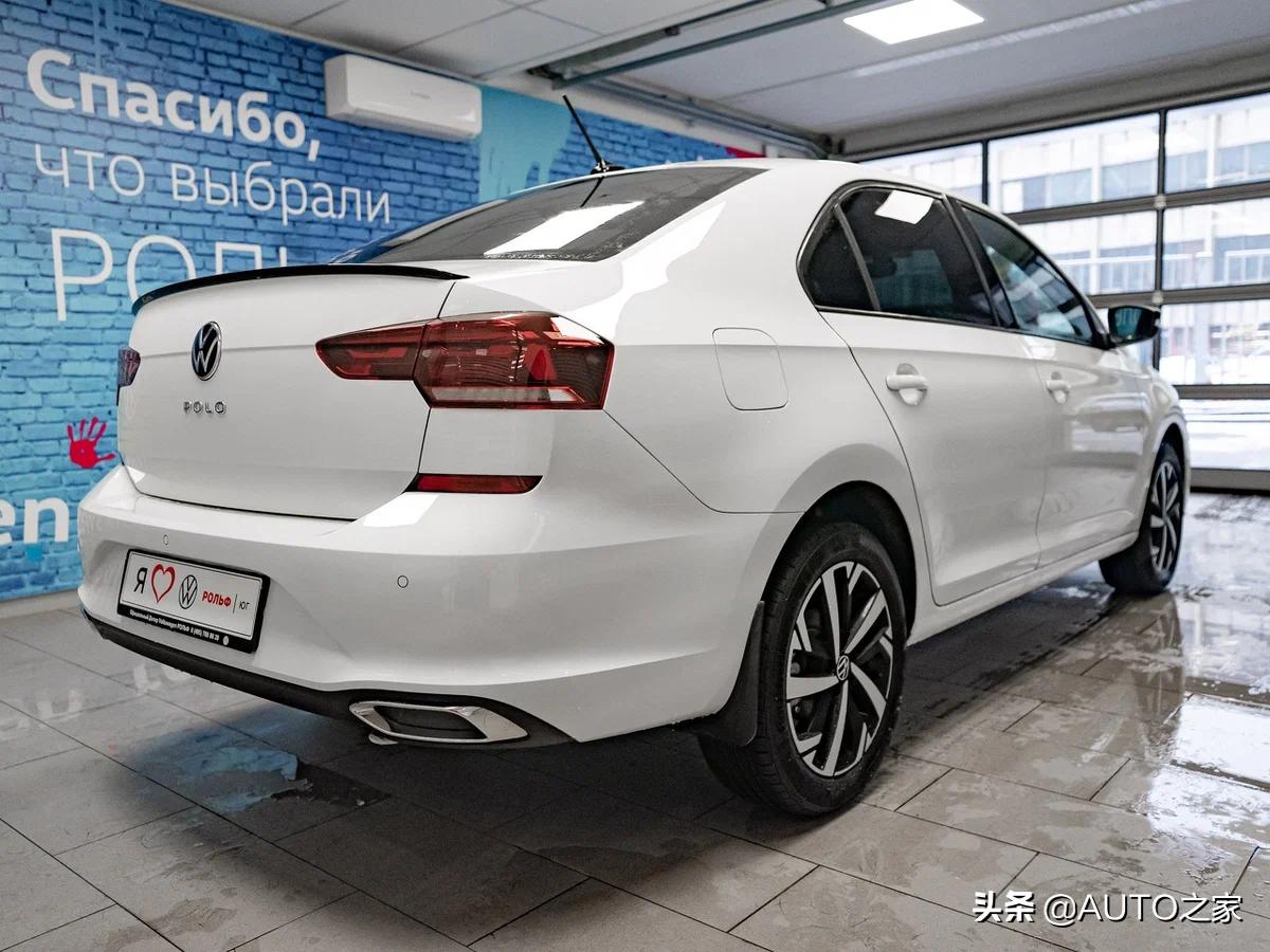 2015款1.4lpolo手动挡油耗是多少,大众polo三厢版二手车2011款