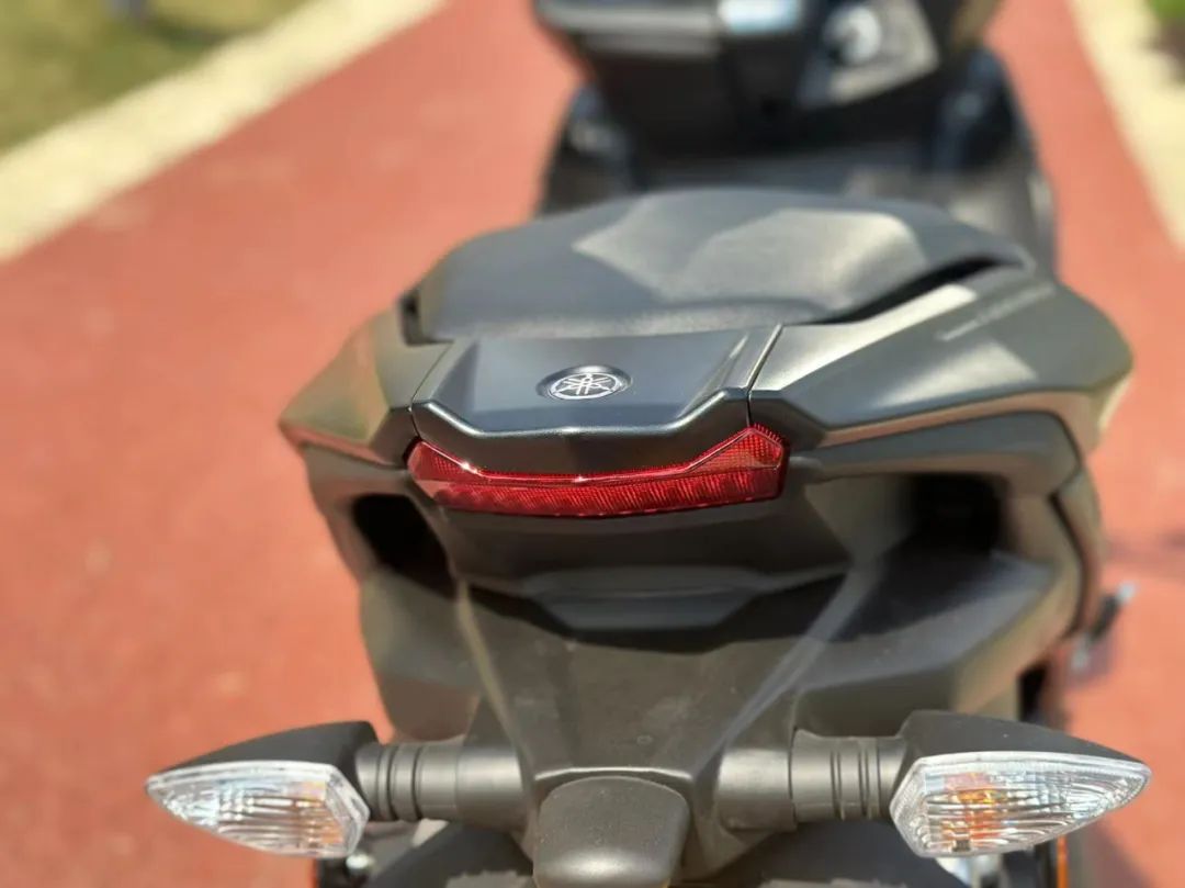 雅马哈aerosportsx换侧包围,雅马哈aerosports试驾