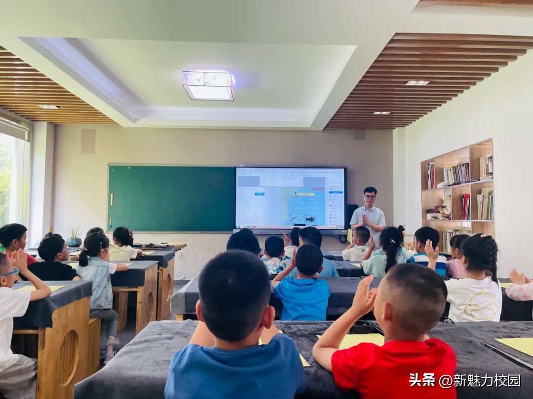 幼儿园大班参观小学活动,剑桥幼儿园参观小学活动
