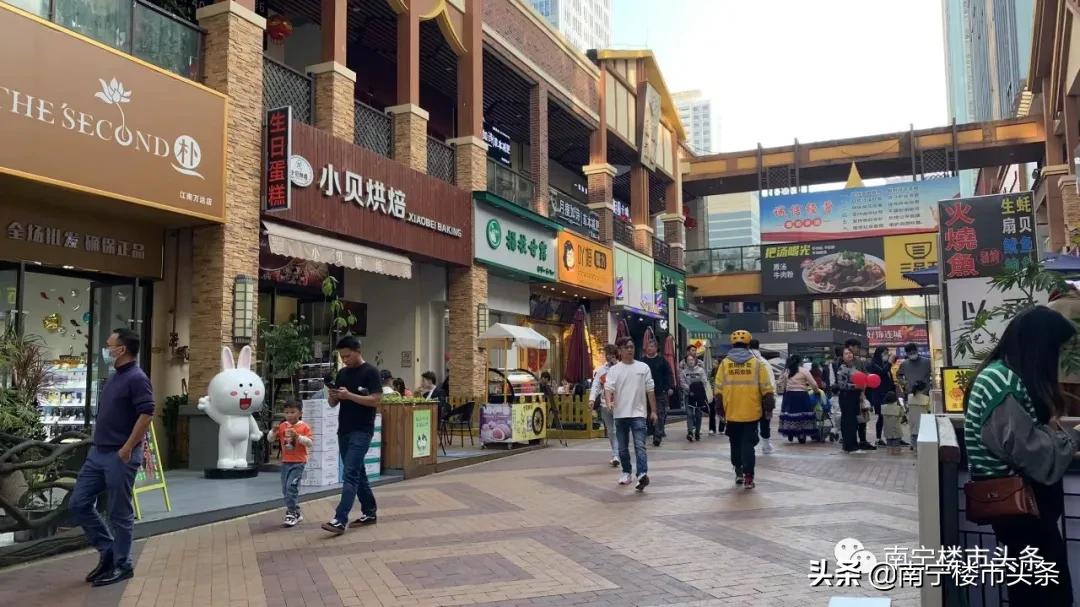 商业蓝鲸世界,南宁蓝鲸世界投资了多少亿