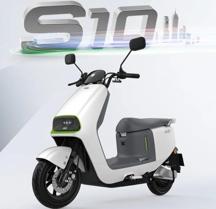 跑得最快可上绿牌雅迪推荐,跑得快的雅迪