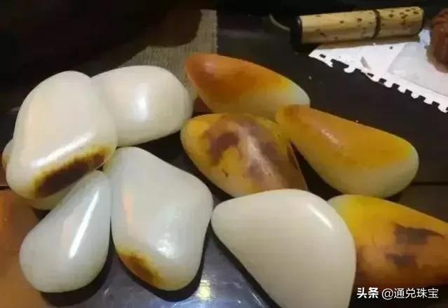 怎样鉴定和田玉的真假,怎样辨别和田玉里有没有掺假